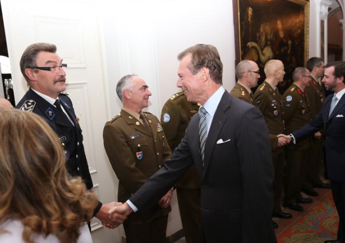 Réception pour les participants aux missions d’aide humanitaire et aux opérations de maintien de la paix