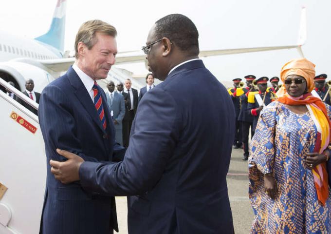 Le Grand-Duc lors de son arrivée en République du Sénégal