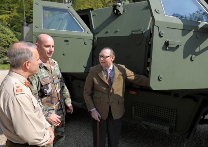 Présentation d’un véhicule militaire de reconnaissance à Fischbach