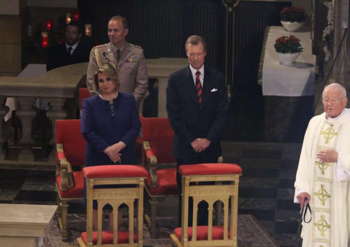 Le Couple grand-ducal lors de la messe pontificale