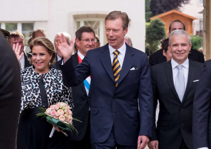Le Couple grand-ducal lors de la veille de la Fête nationale à Bettembourg
