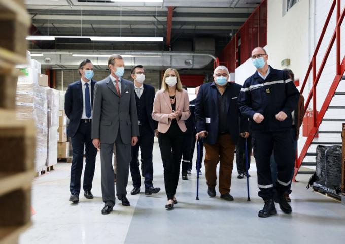Le Grand-Duc a visité le hall logistique du CGDIS