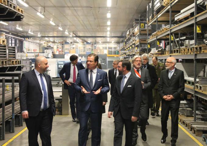 Le Prince héritier a visité l’entreprise Hein