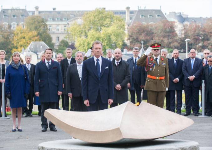 Journée de la commémoration nationale aux victimes de la guerre