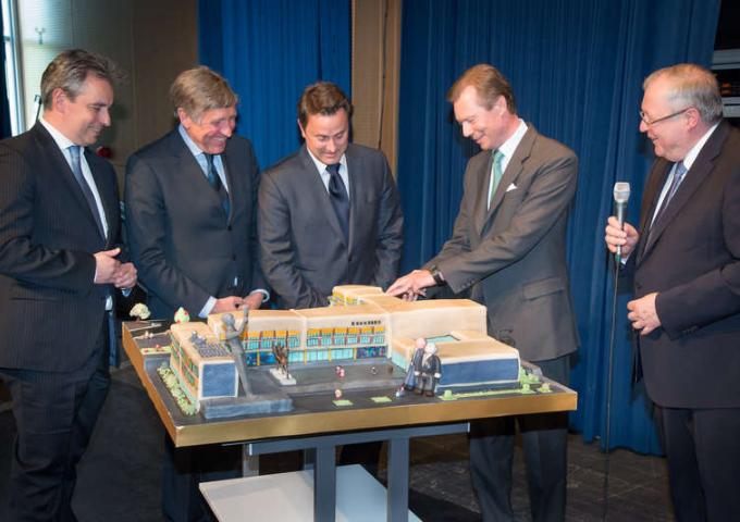 La Grand-Duc a assisté à l'inauguration de l’Athénée de Luxembourg