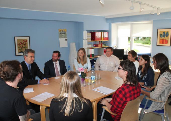 Visite de l'Association pour l'Encouragement, la Promotion et l'Intégration de jeunes adultes en détresse