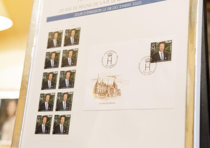 Timbre 20 ans de règne