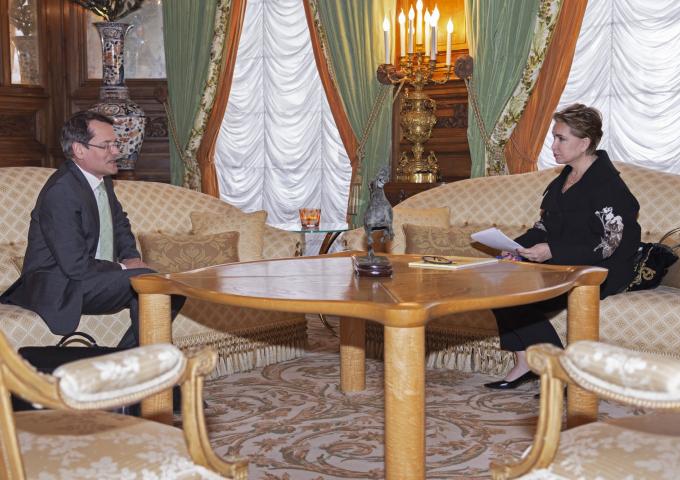 La Grande-Duchesse s'entretient avec Michel Simonis de la Croix-Rouge