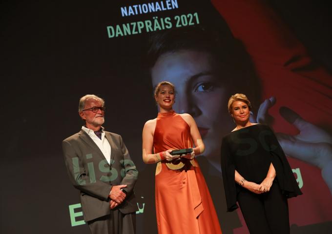 La Grande-Duchesse a remis le Lëtzebuergewr Danzpräis à Mme Elisabeth Schilling