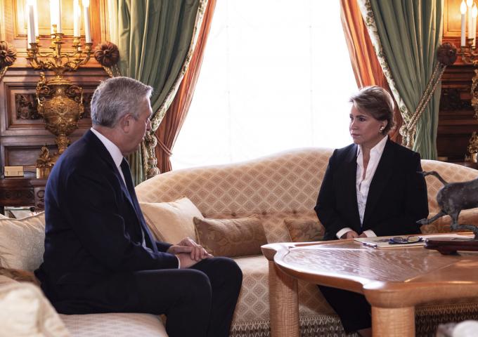 La Grande-Duchesse et M. Grandi en plein échange