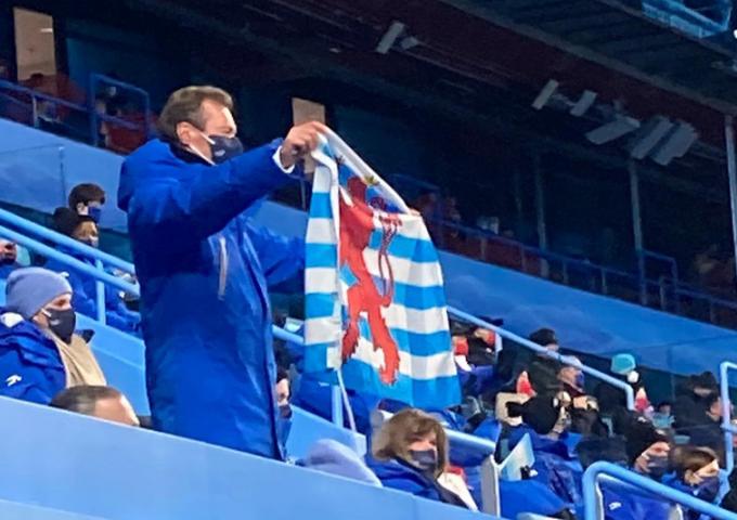 Le Grand-Duc salue la délégation lors de la cérémonie d'ouverture