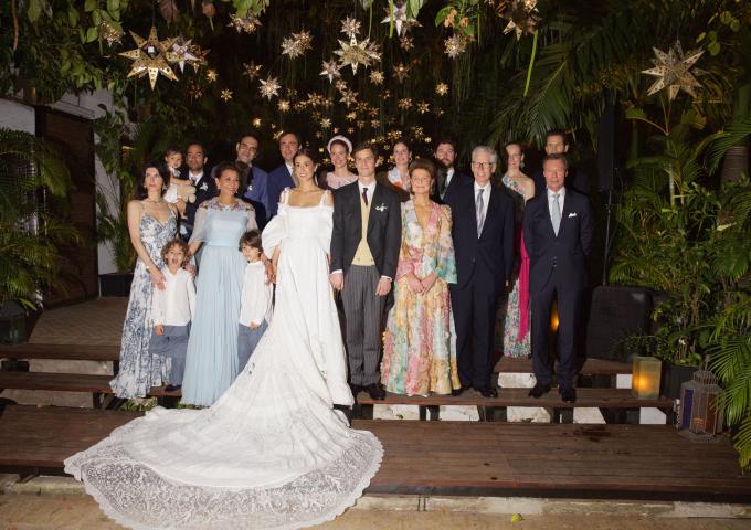 Photo de groupe du mariage