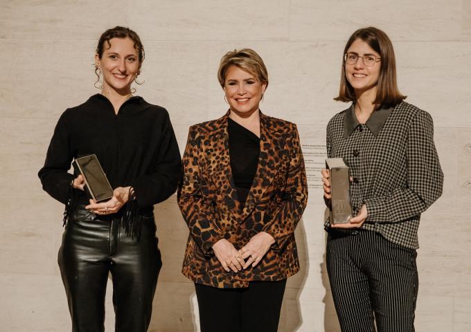 La Grande-Duchesse entourée des lauréats