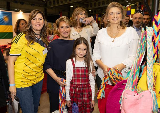 La Grande-Duchesse, la Princesse Stéphanie et la Princesse Amalia au Bazar International