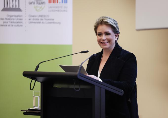 Portrait de la Grande-Duchesse prise durant la conférence