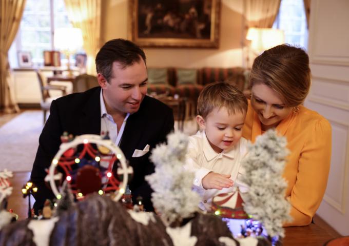 Le Couple héritier & le Prince Charles vous présentent leurs vœux de fin d'année