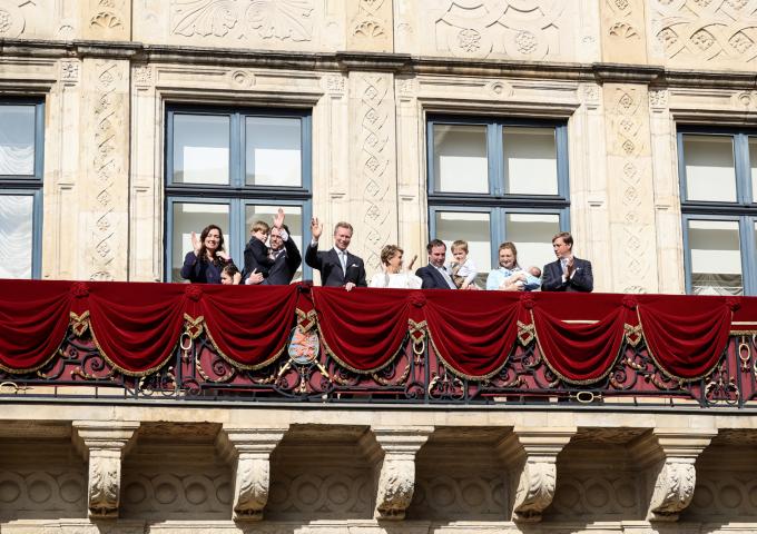 Clôture de l'Octave 2023 - Apparition au balcon du Palais