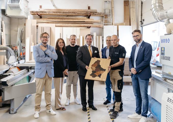 Visite de la menuiserie artisanale "Bamolux"