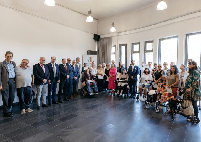 Remise des certificats de fin de formation à la Fondation Kraïzbierg