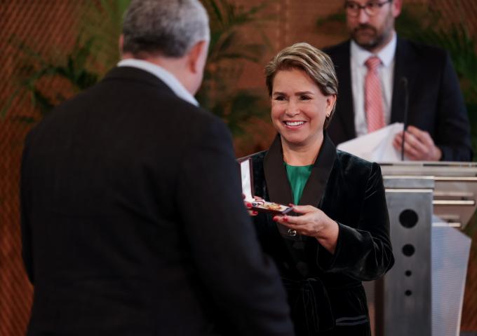 Cérémonie de remise des médailles aux donneurs de sang méritants