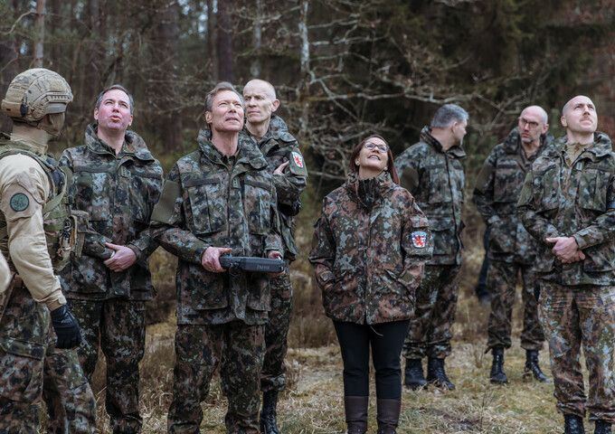 Visite de la caserne « Grand-Duc Jean » et du camp militaire de « Lagland »