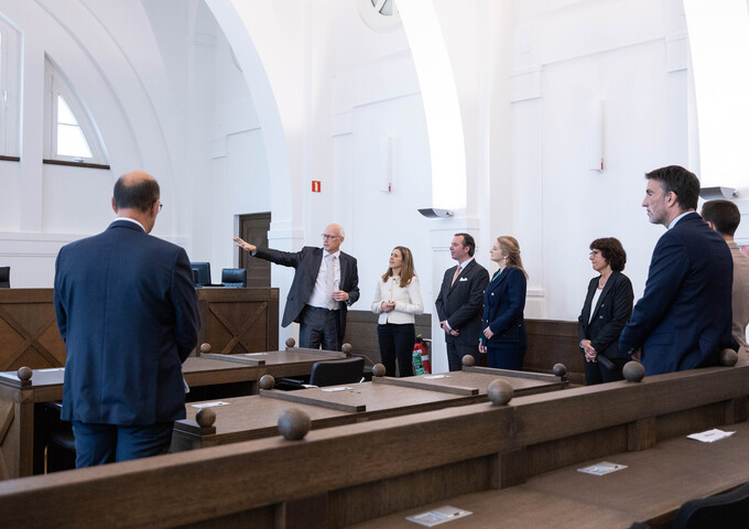 Visite de la Cité Judiciaire