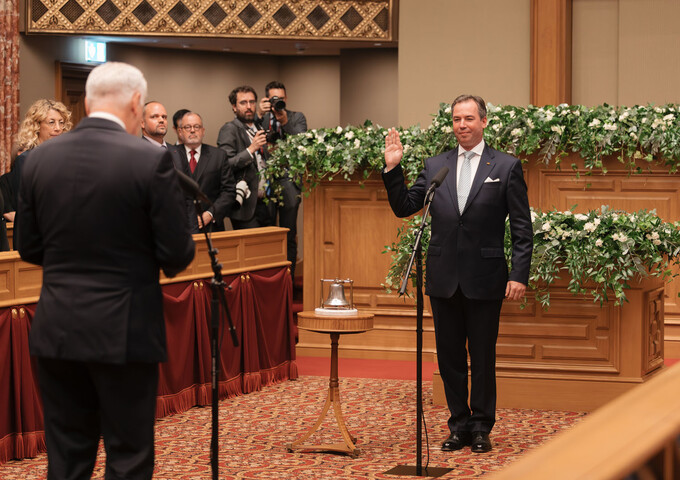 Lieutenant-Représentant | Cérémonie à la Chambre des Députés